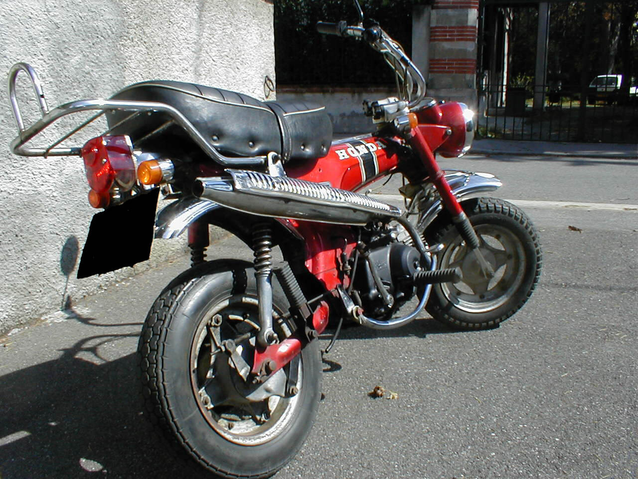 Restauration Honda Dax 1971